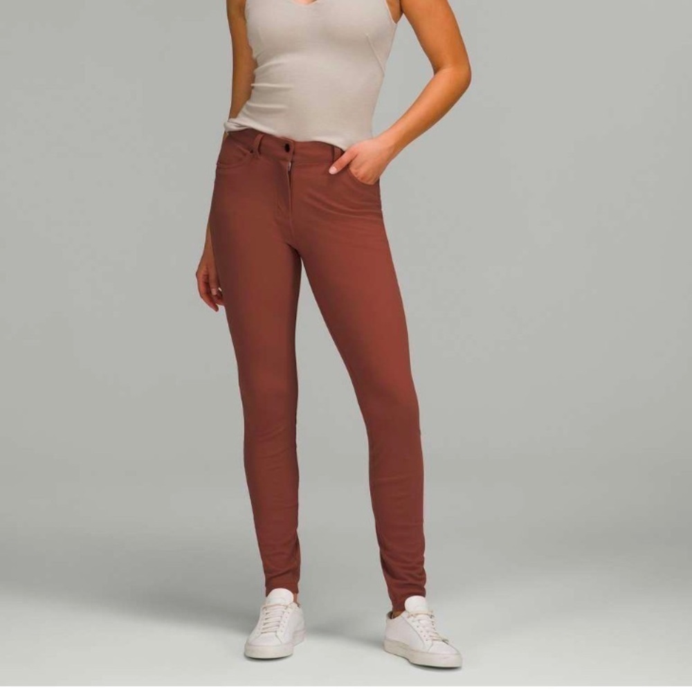 Lululemon City Sleek Slim-Fit 5 Pocket High-Rise Pant
Ancient Copper  size 29